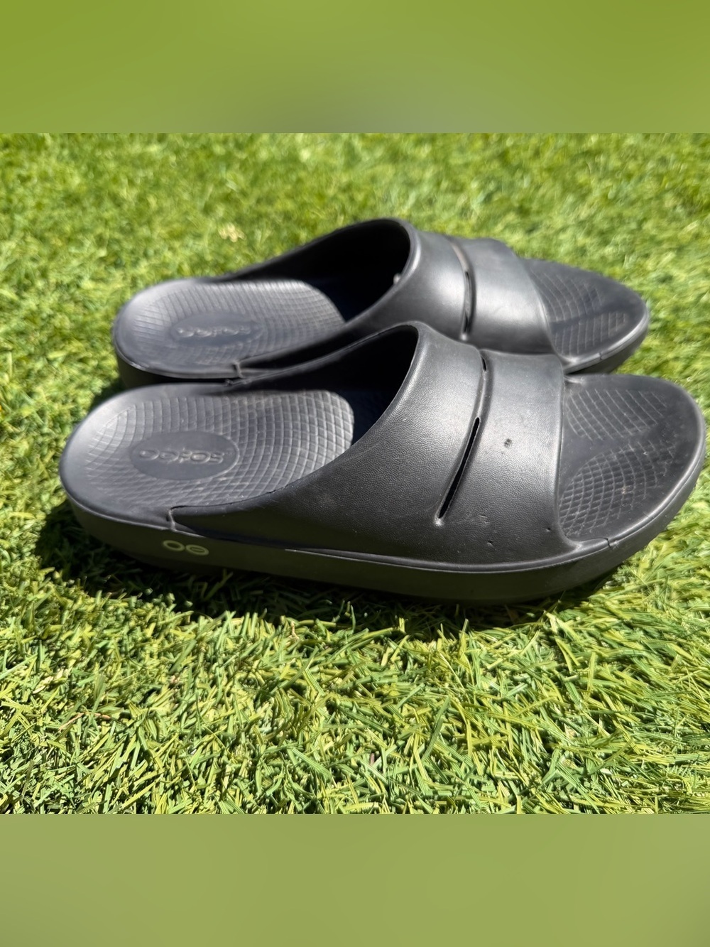 Oofos OOcoozie Sport Slide Sandals Black Men's 7 / Women's 9 Recovery Shoes